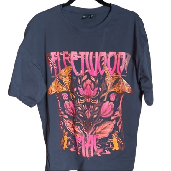 torrid Tops - Fleetwood Mac Music Boxy Graphic Tee Floral butterfly pink orange shirt Sz S 6/8